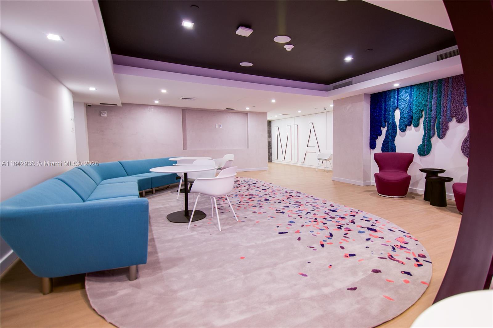 image Yotel Pad Comdominium17