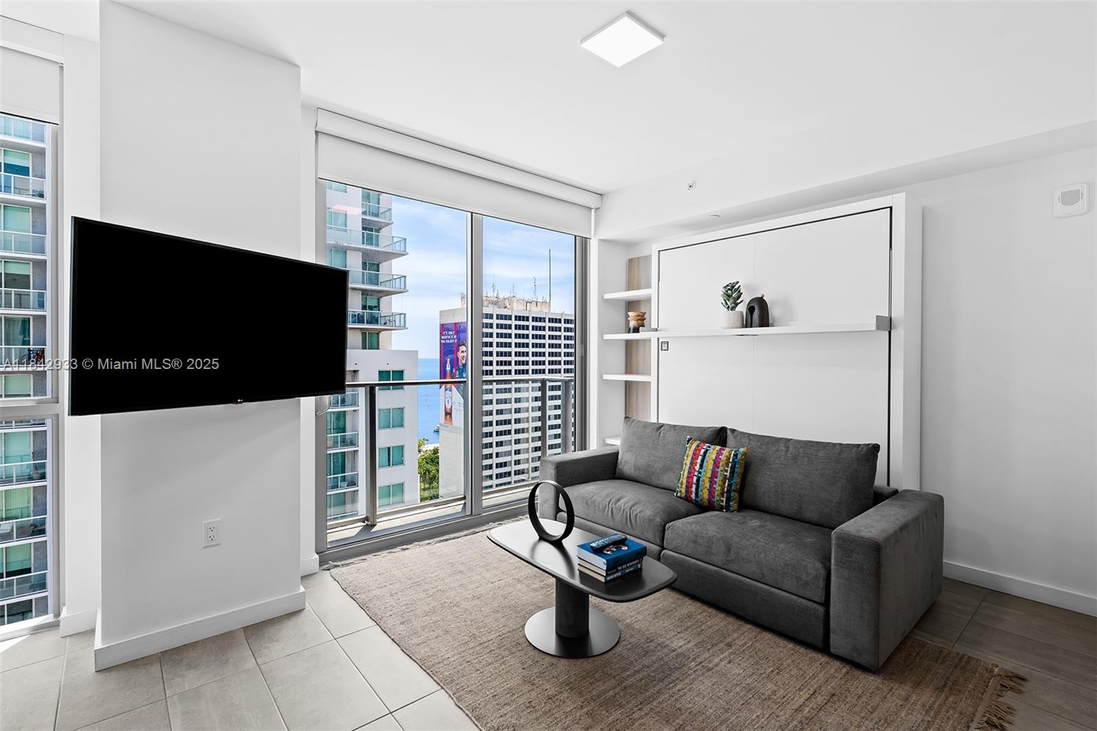 image Yotel Pad Comdominium1