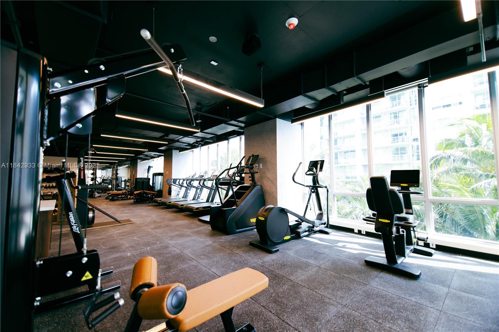 image Yotel Pad Comdominium25