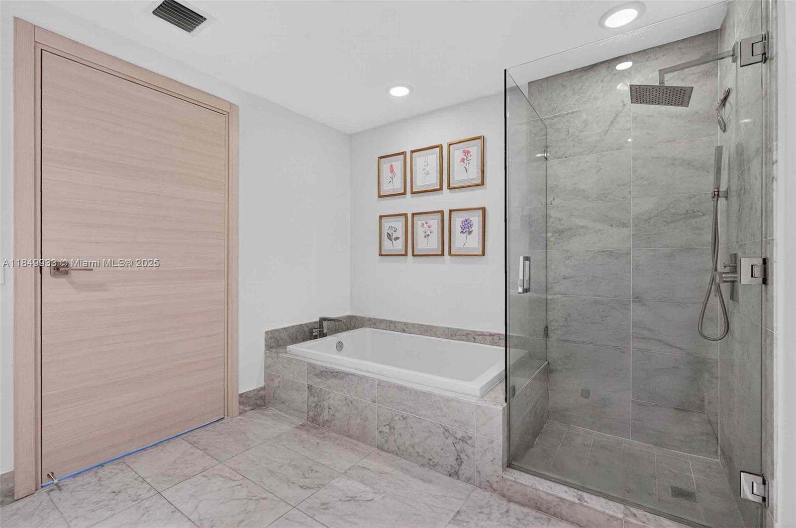 image Sls Lux Brickell12
