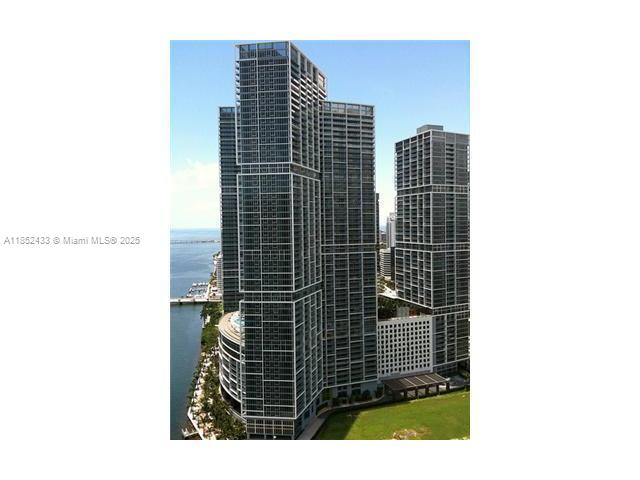 465 Brickell Ave #2804