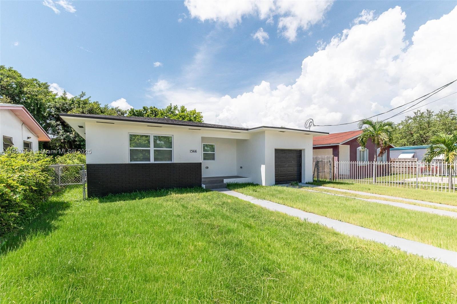 1366 NW 75th St