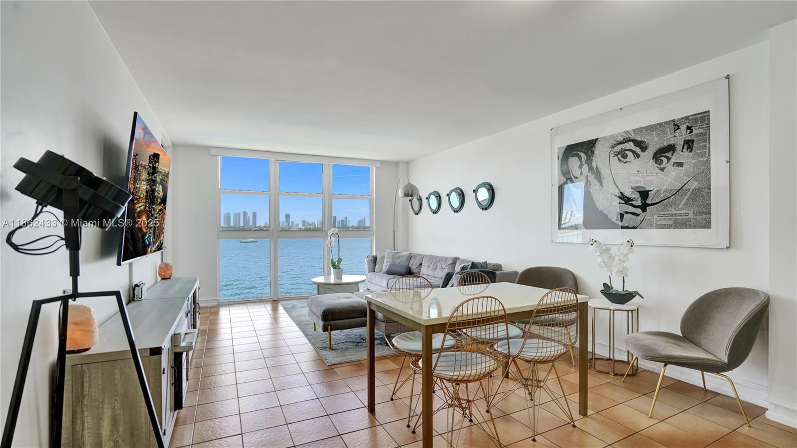 1228 West Ave #201 Miami Beach, FL 33139