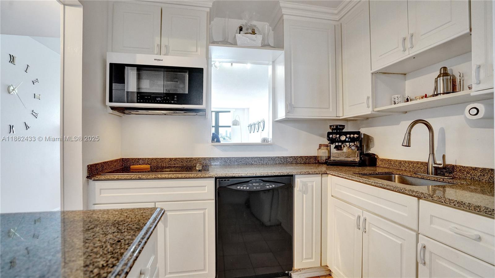 1228 West Ave #201 Miami Beach, FL 33139