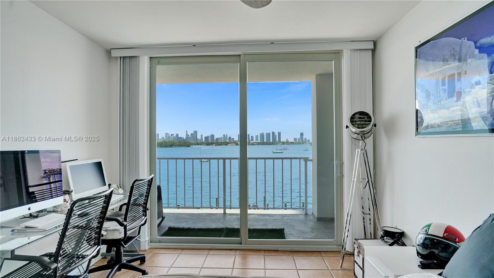 1228 West Ave #201 Miami Beach, FL 33139