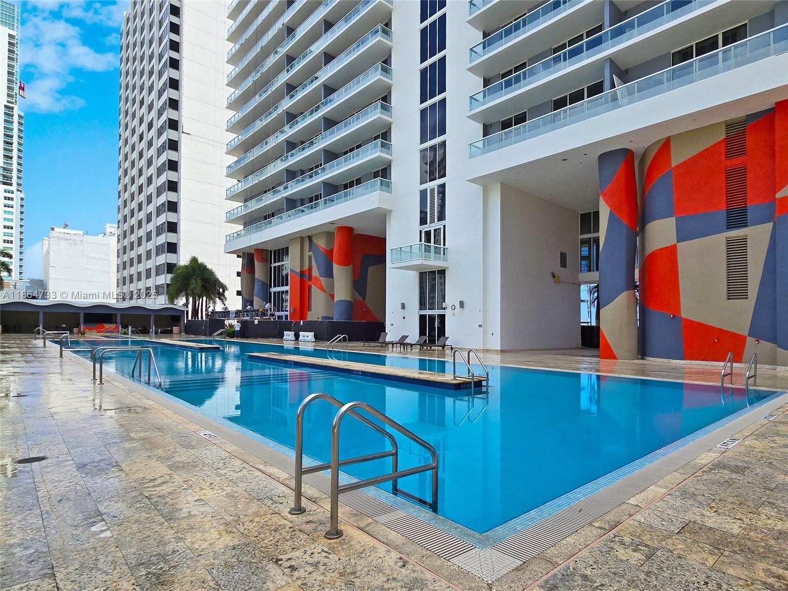 image 50 Biscayne Condo27