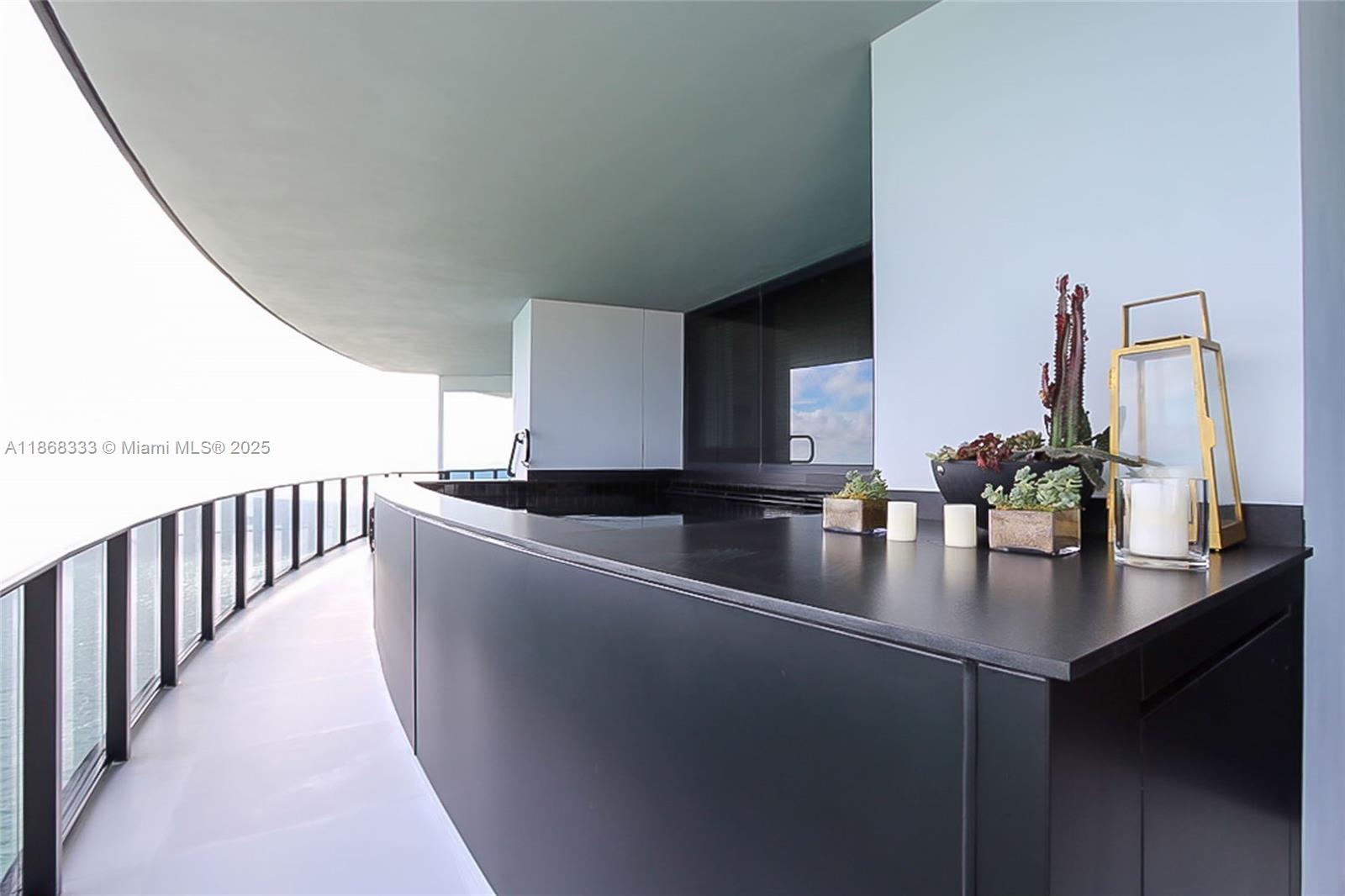 image Porsche Tower1