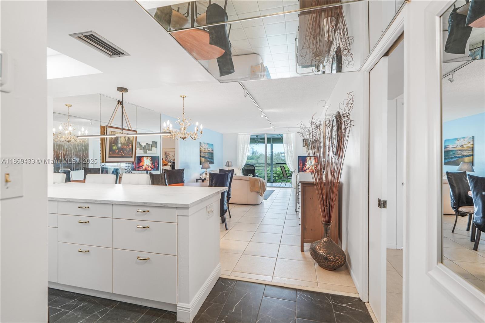 6100 NW 2nd Ave #423
