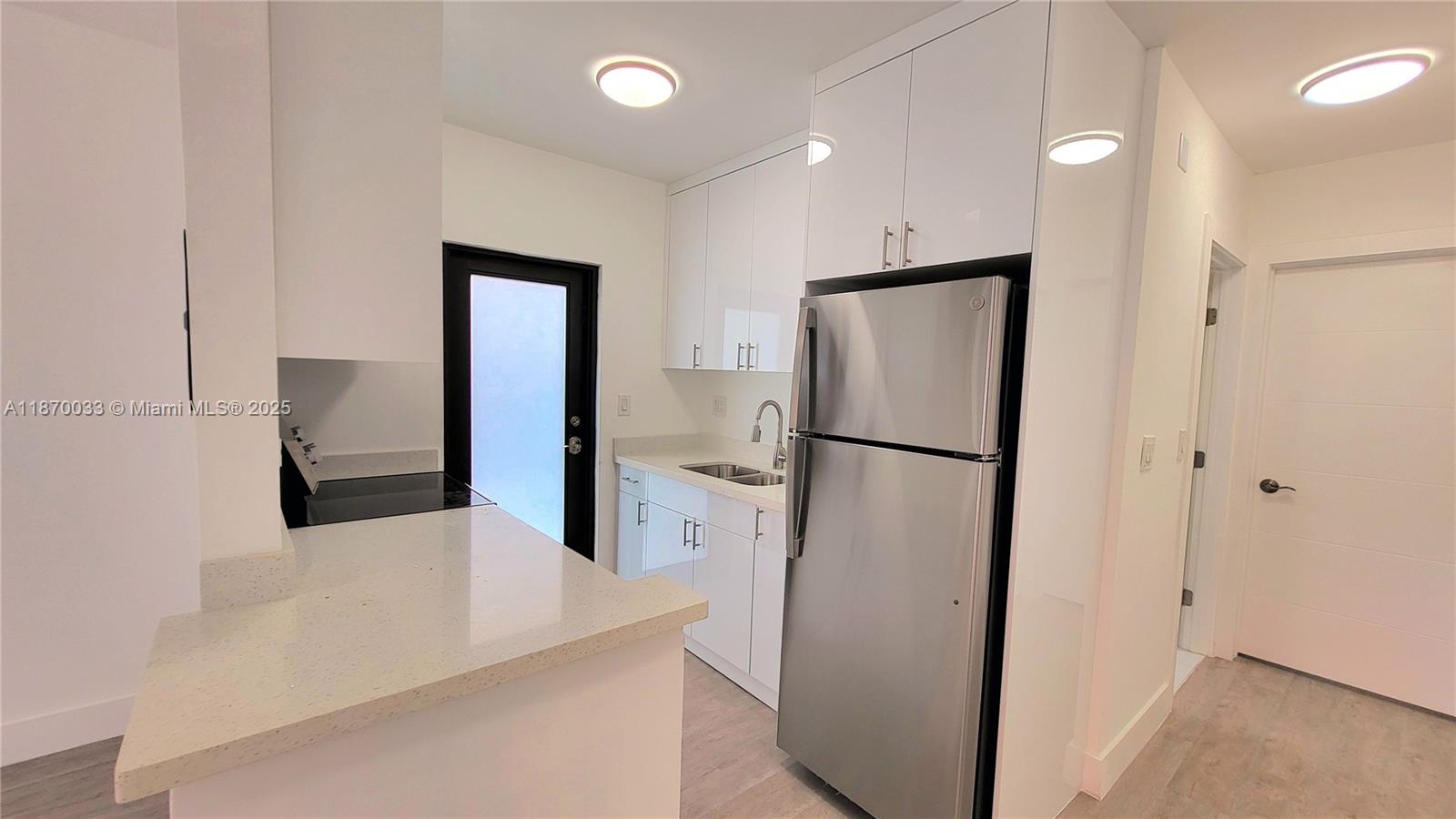 681 NW 30th St #A Miami, FL 33127