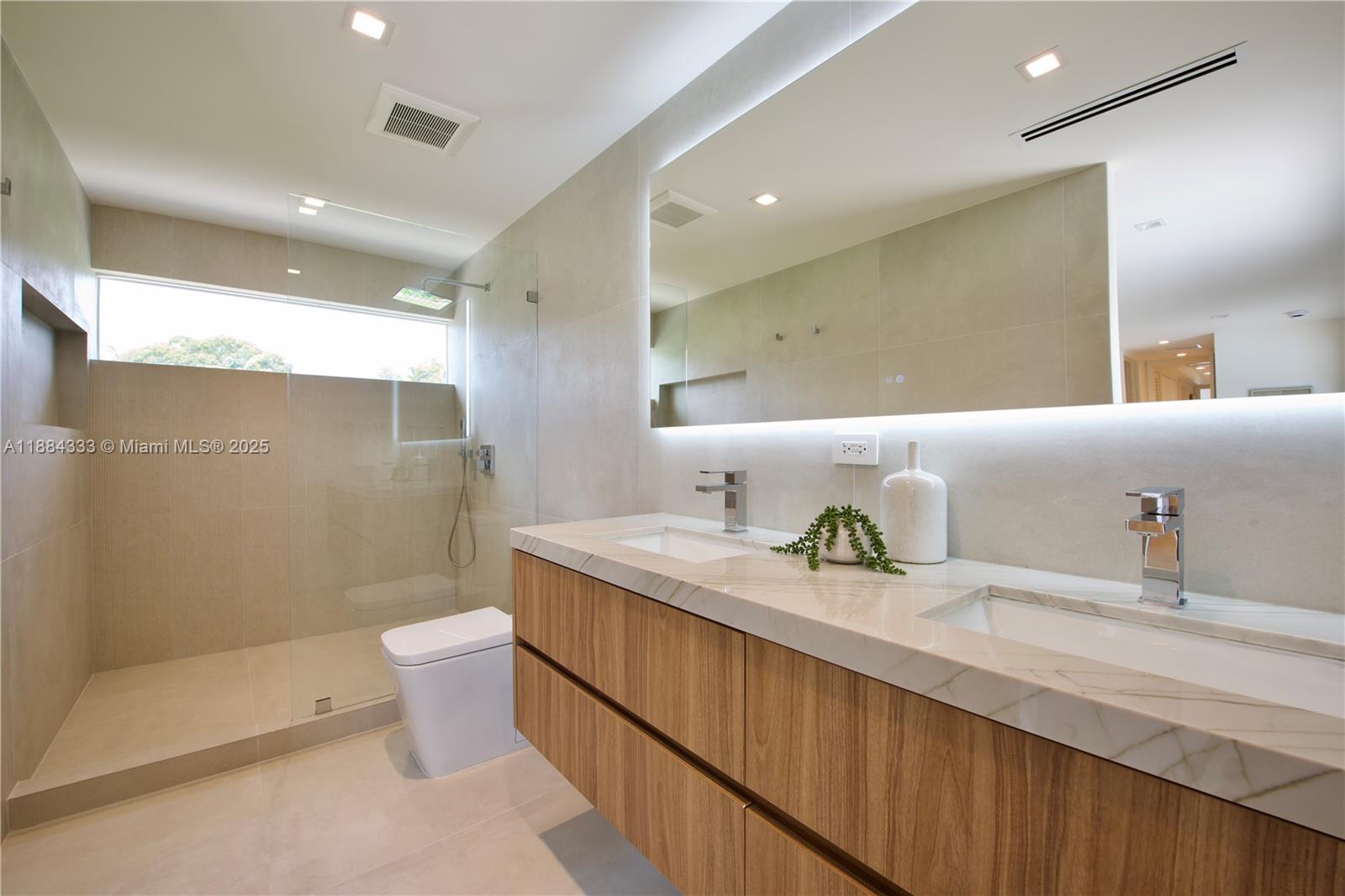 49 NW 108th St Miami Shores, FL 33168