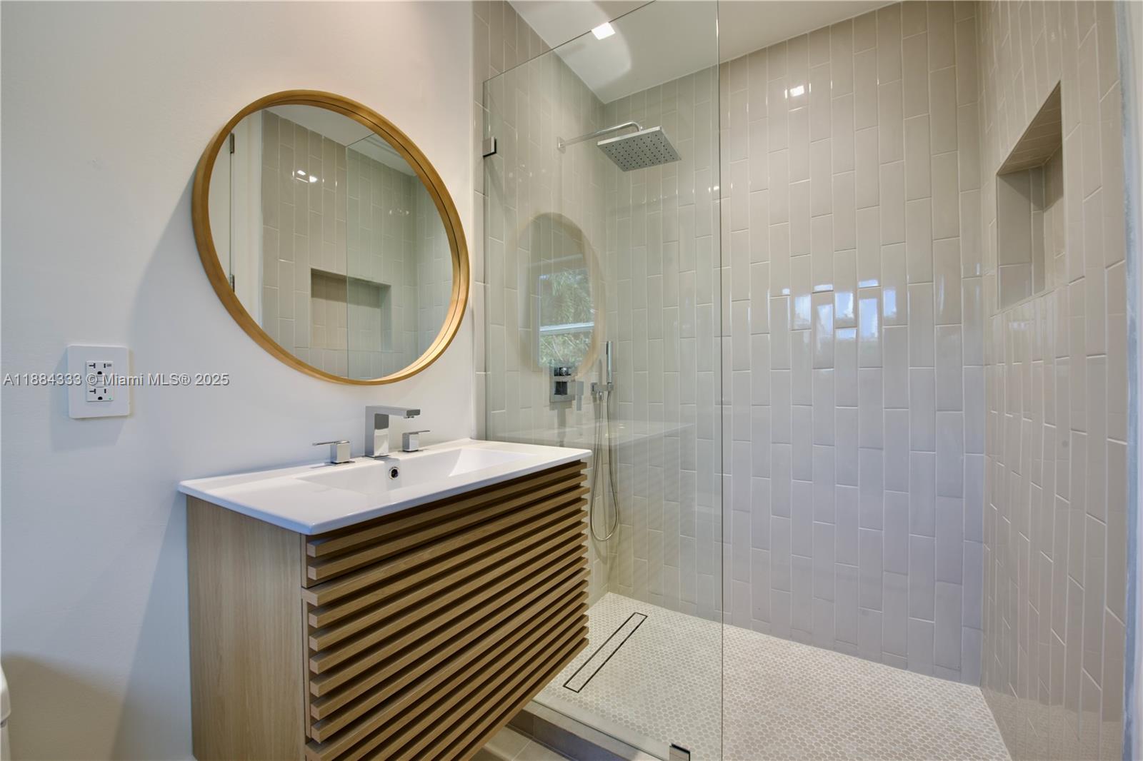 49 NW 108th St Miami Shores, FL 33168