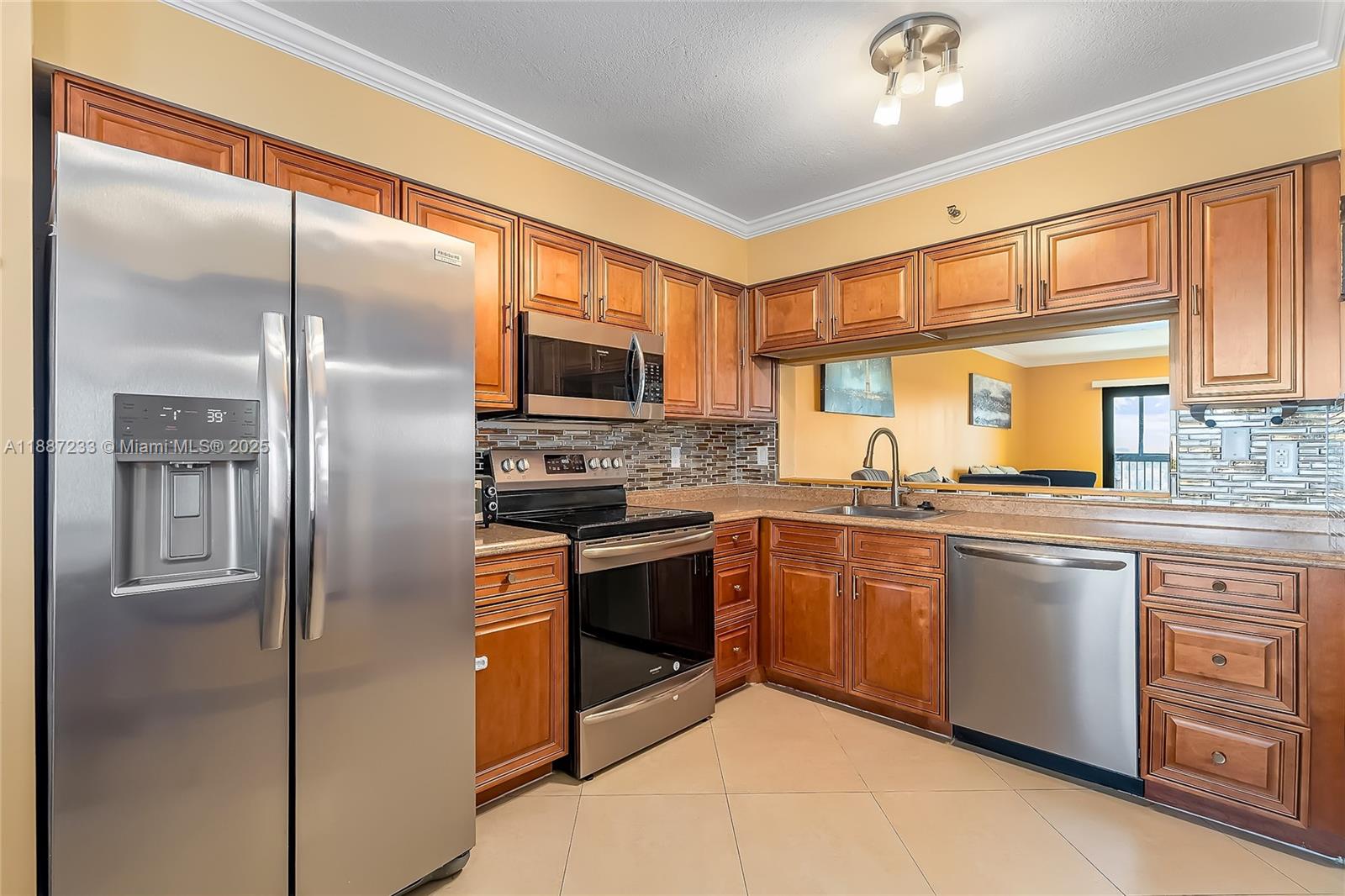 2200 S Cypress Bnd Dr #804