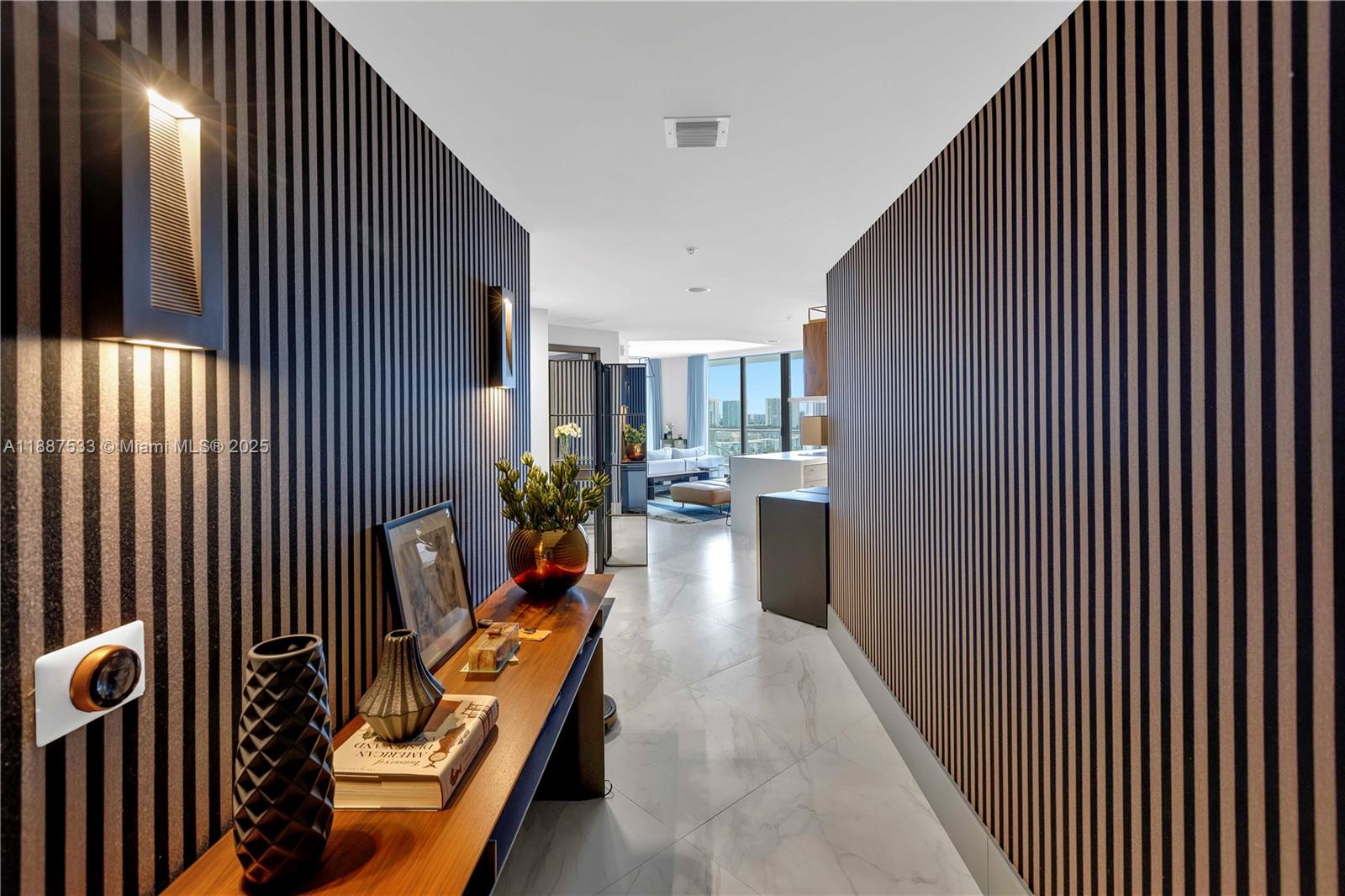 17111 Biscayne Blvd #1709 North Miami Beach, FL 33160