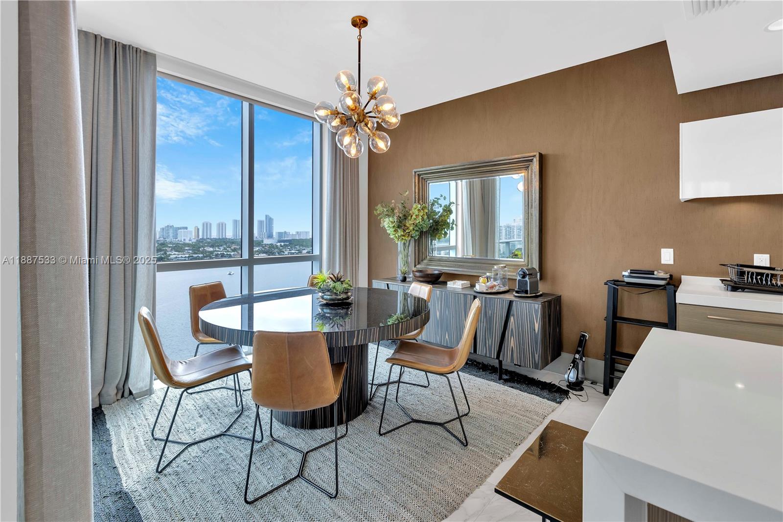 17111 Biscayne Blvd #1709 North Miami Beach, FL 33160