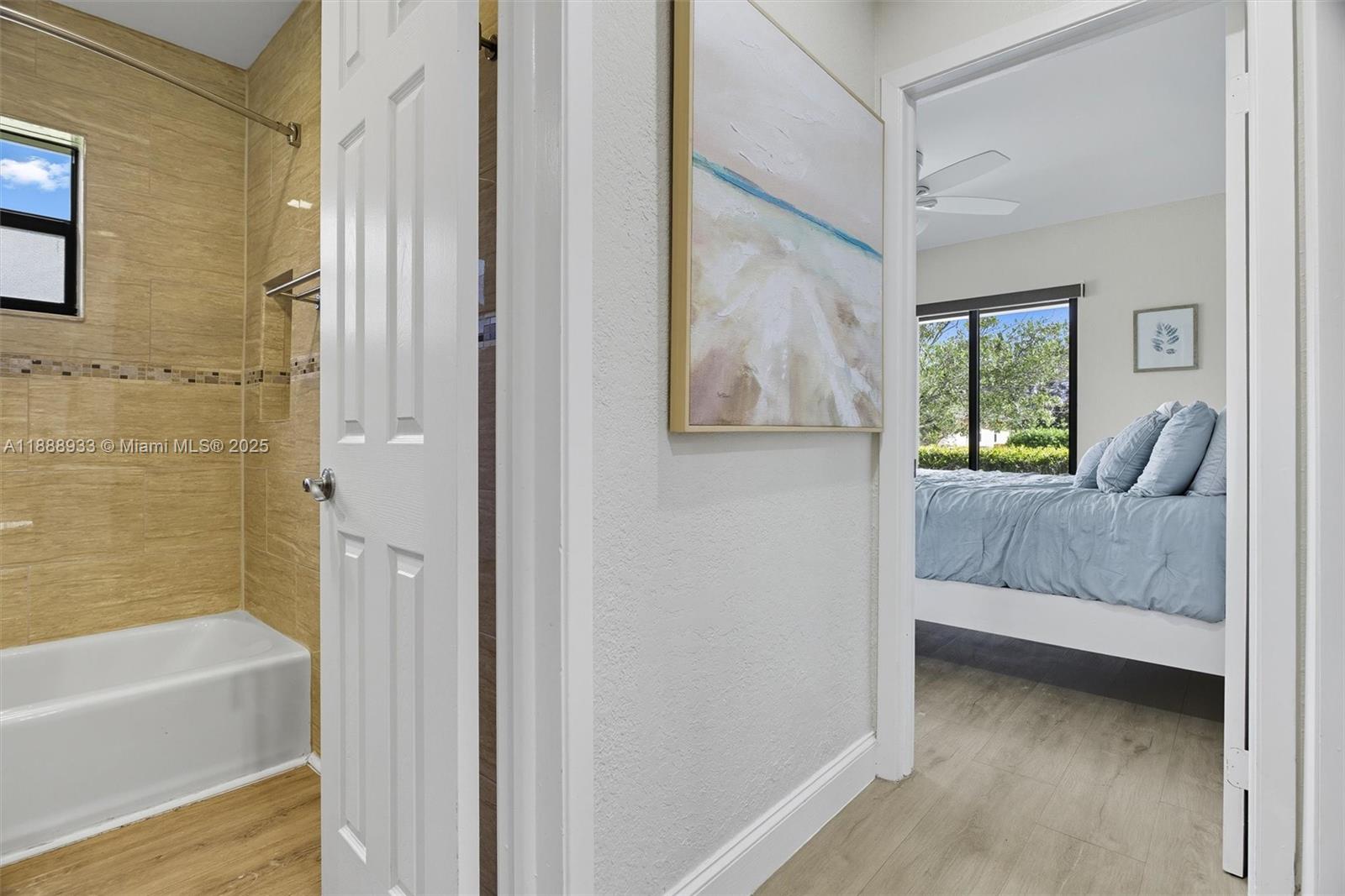 11521 NW 23rd St Plantation, FL 33323