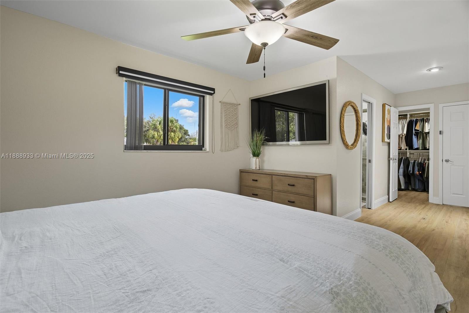 11521 NW 23rd St Plantation, FL 33323