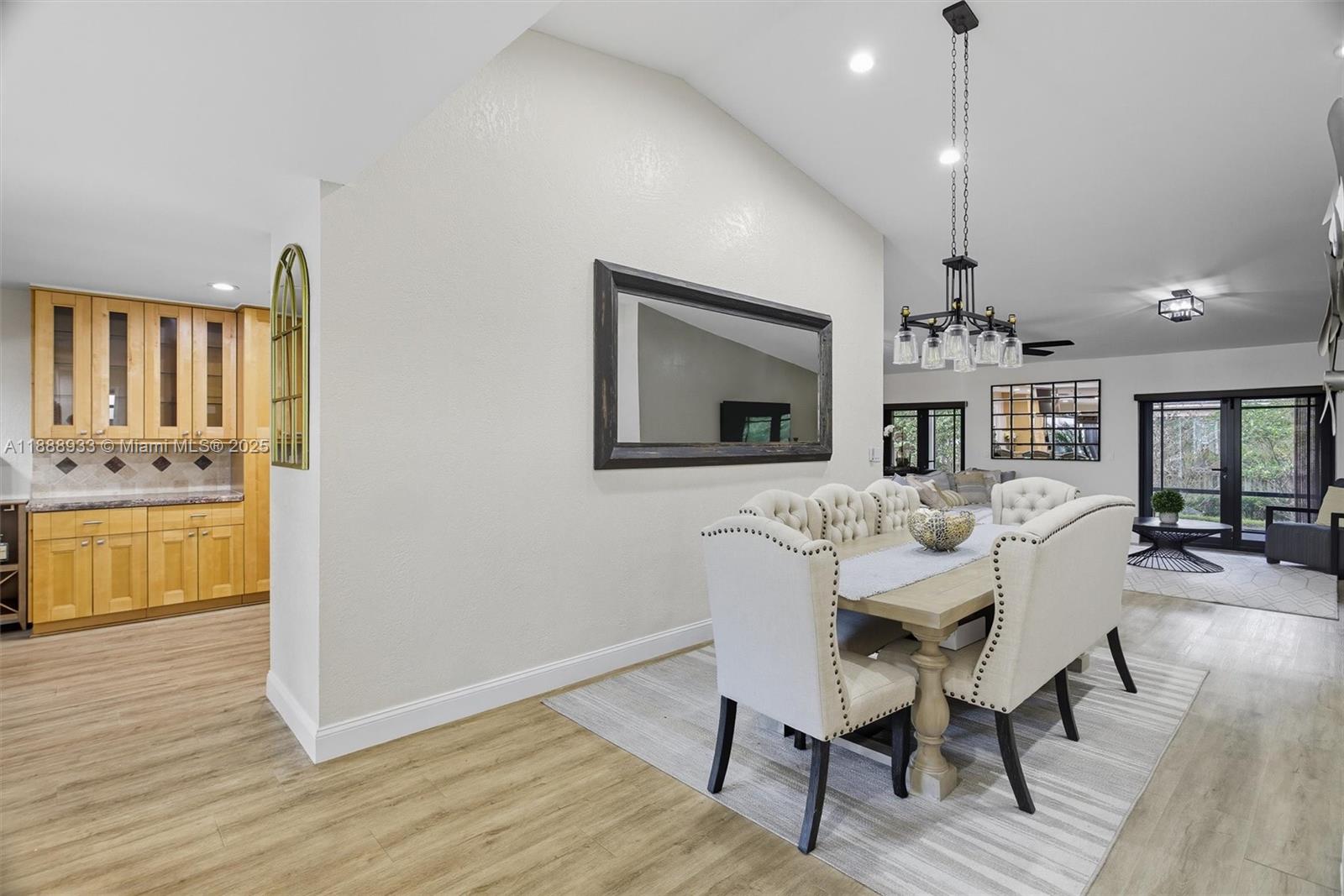 11521 NW 23rd St Plantation, FL 33323