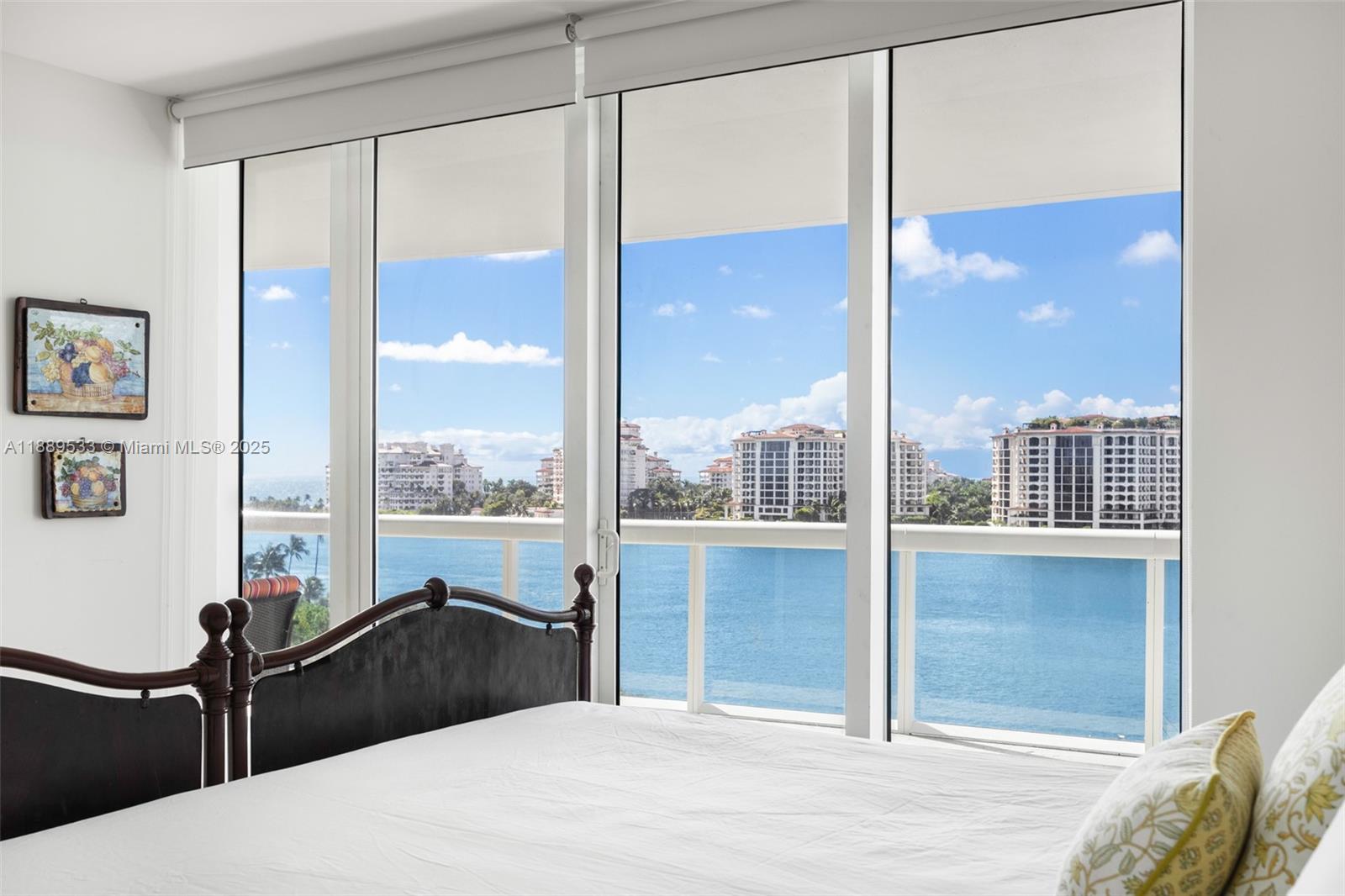 1000 S Pointe Dr #703 Miami Beach, FL 33139