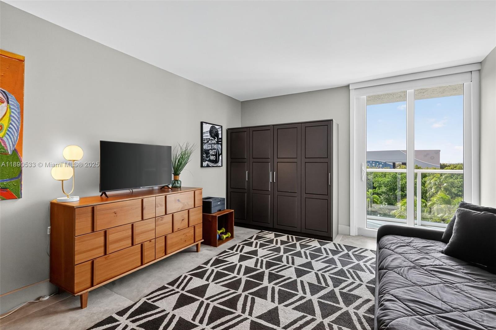 image Arlen House East12