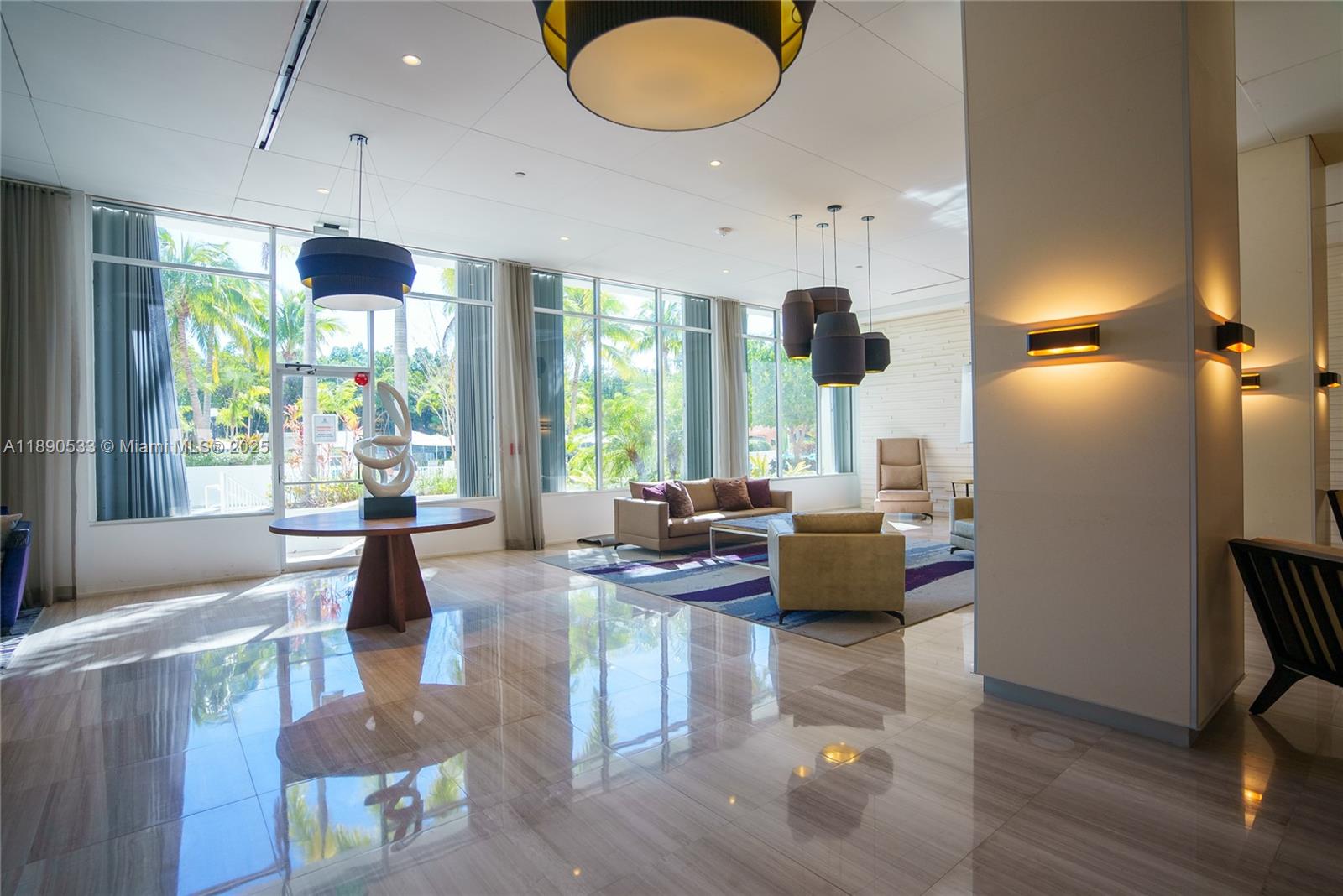 image Arlen House East38