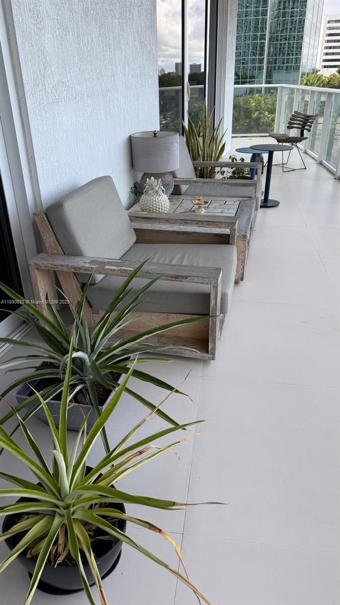 4250 Biscayne Blvd #602 Miami, FL 33137