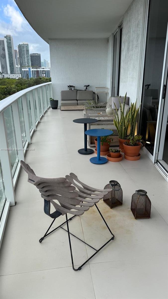 4250 Biscayne Blvd #602 Miami, FL 33137