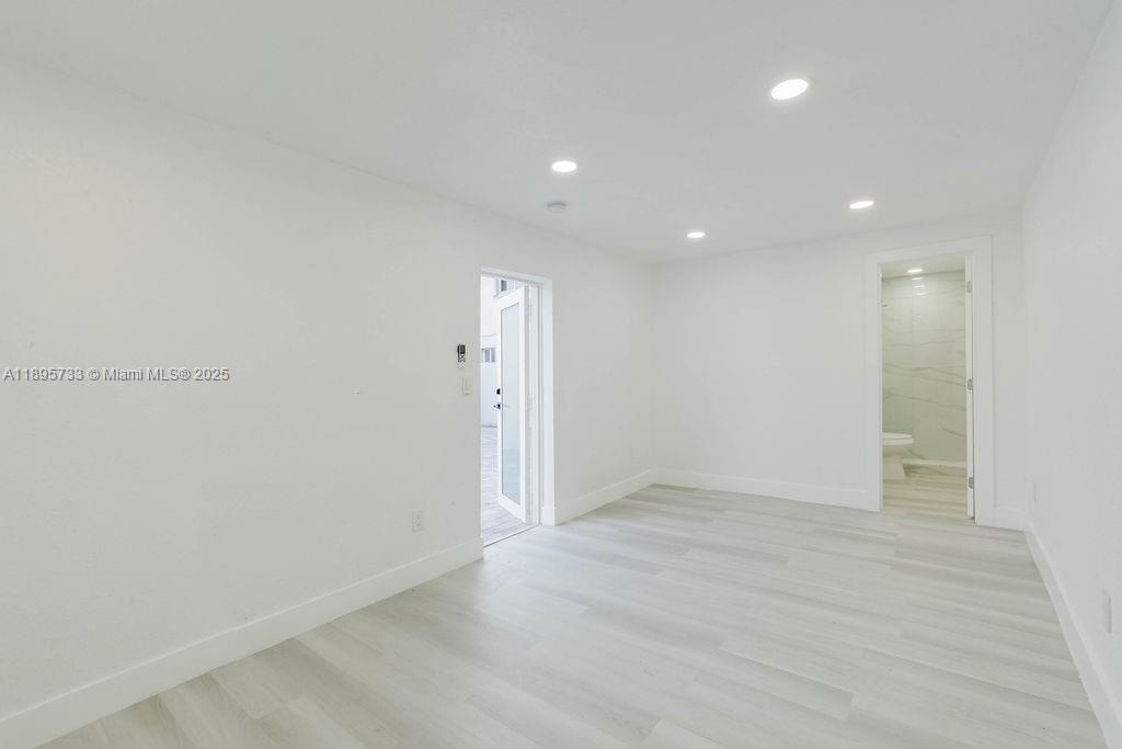 2101 SW 16th Ter Miami, FL 33145