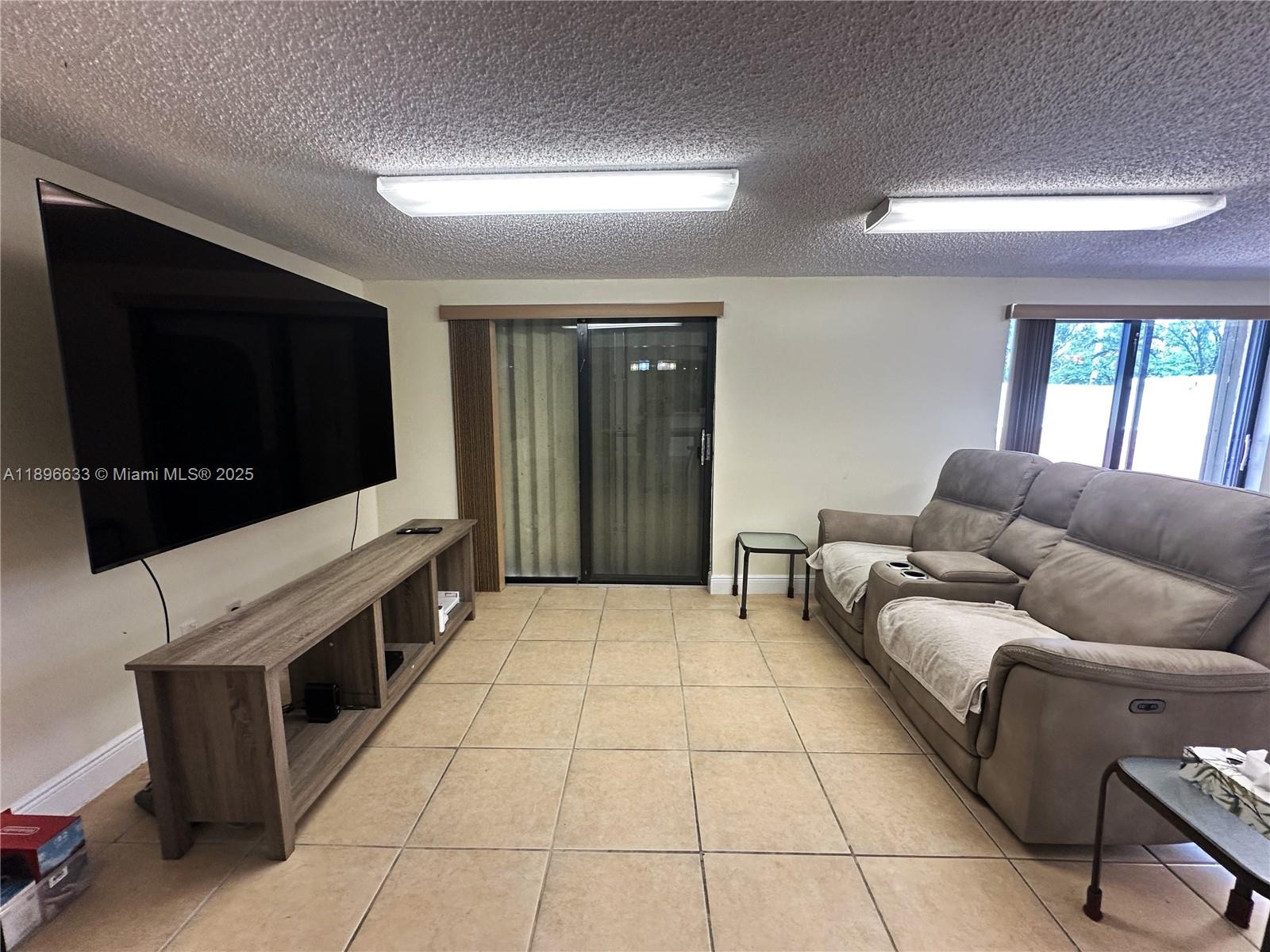 3730 NW Alcantara Ave #69-F Doral, FL 33178