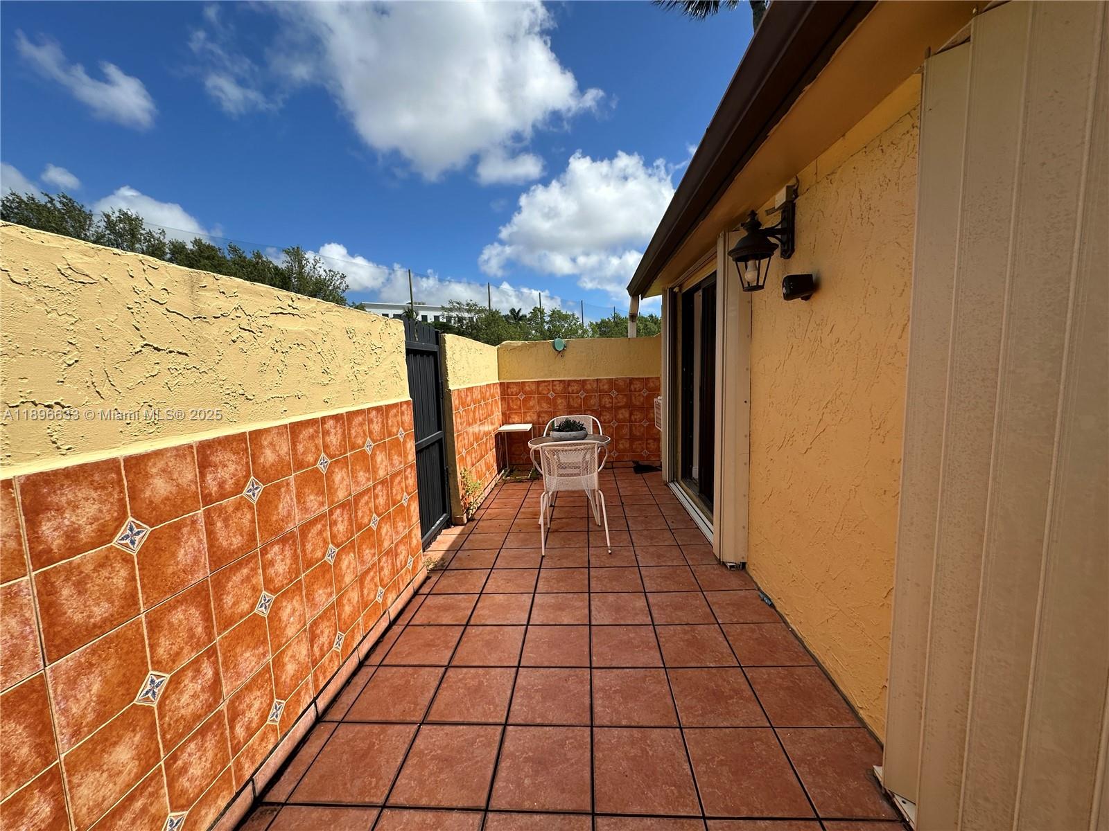 3730 NW Alcantara Ave #69-F Doral, FL 33178