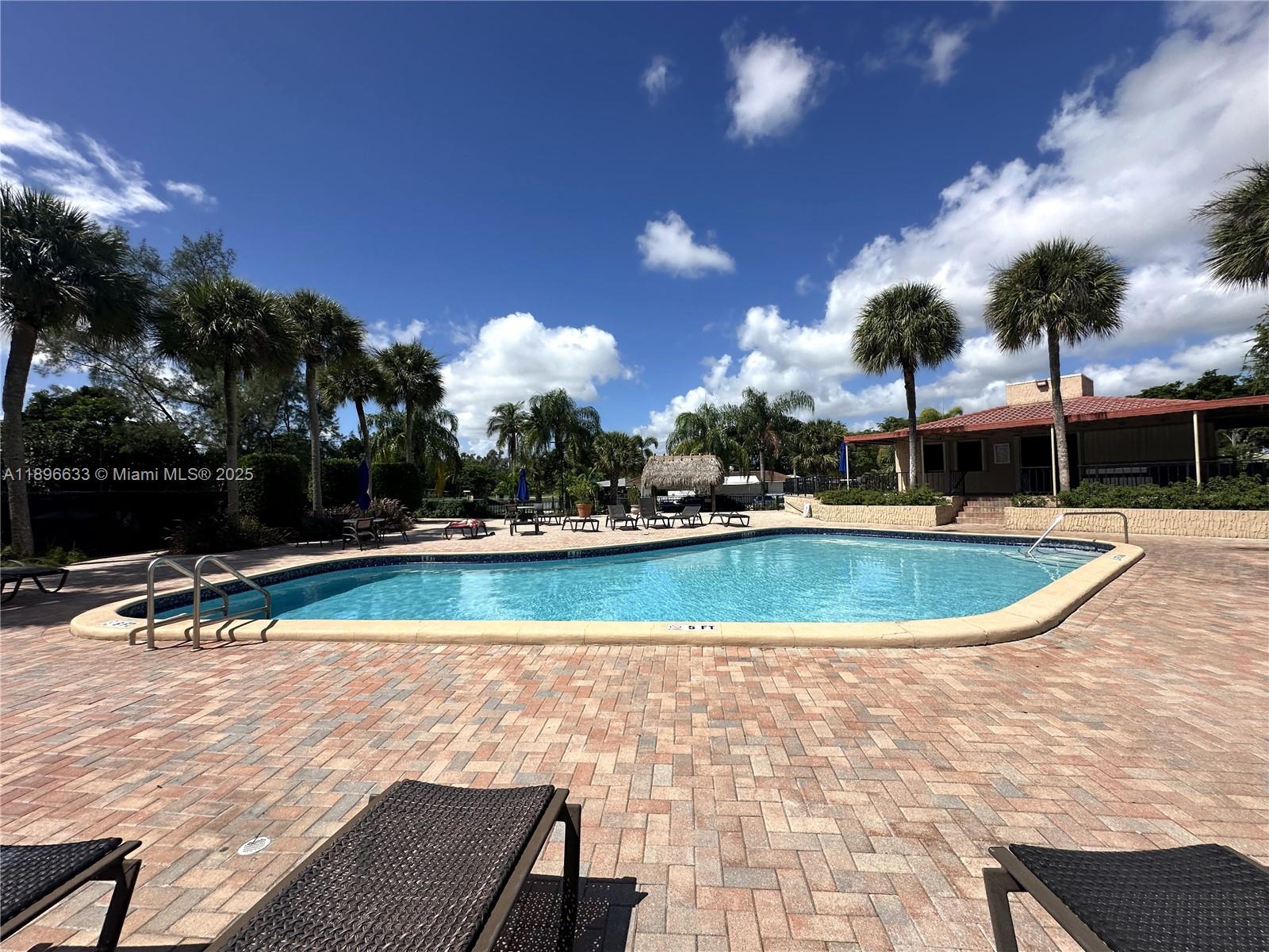 3730 NW Alcantara Ave #69-F Doral, FL 33178