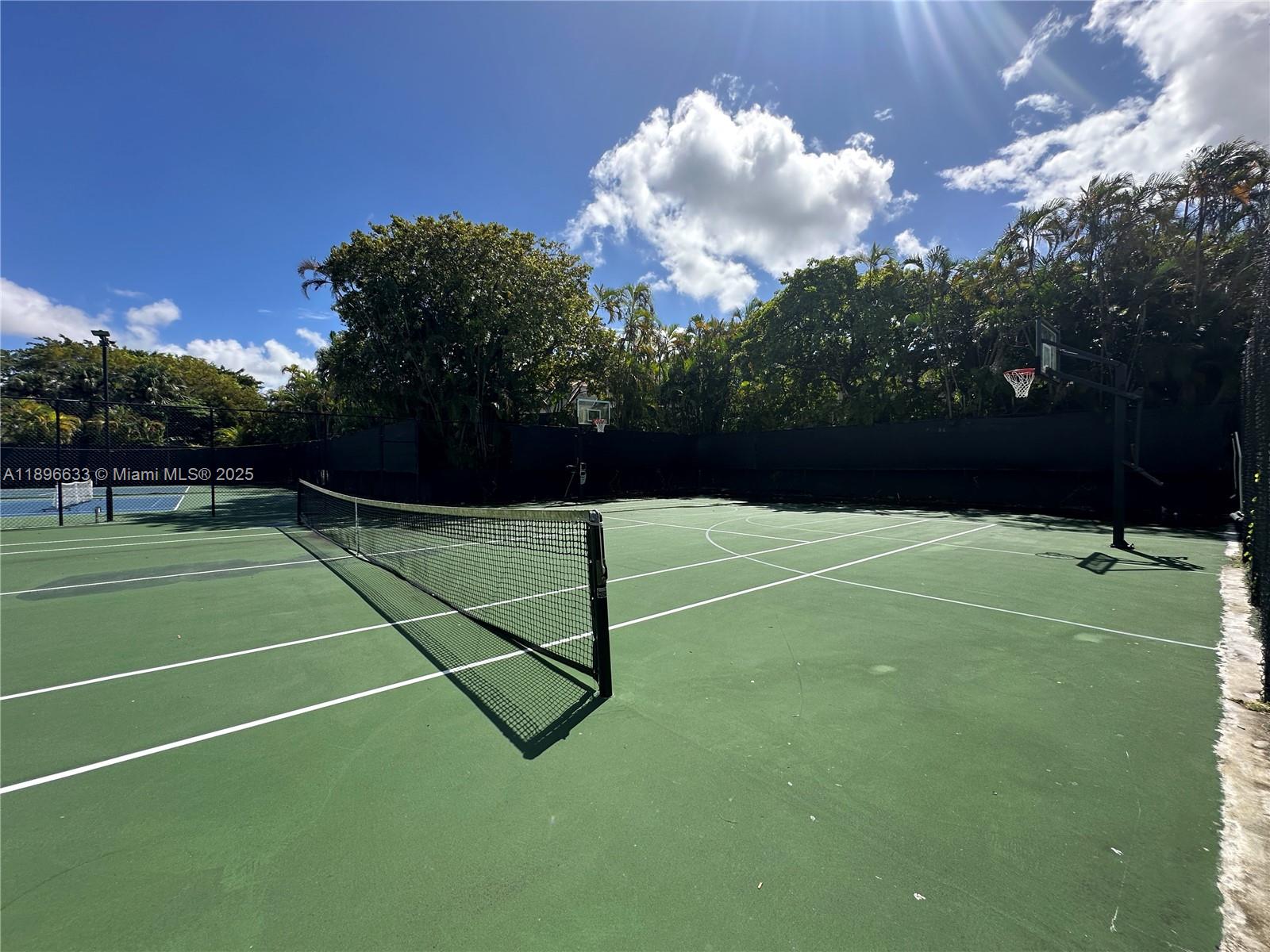 3730 NW Alcantara Ave #69-F Doral, FL 33178