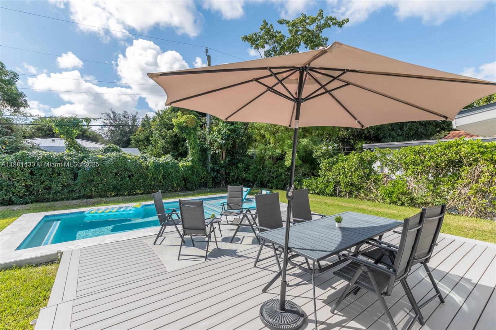 260 NE 46th St Miami, FL 33137