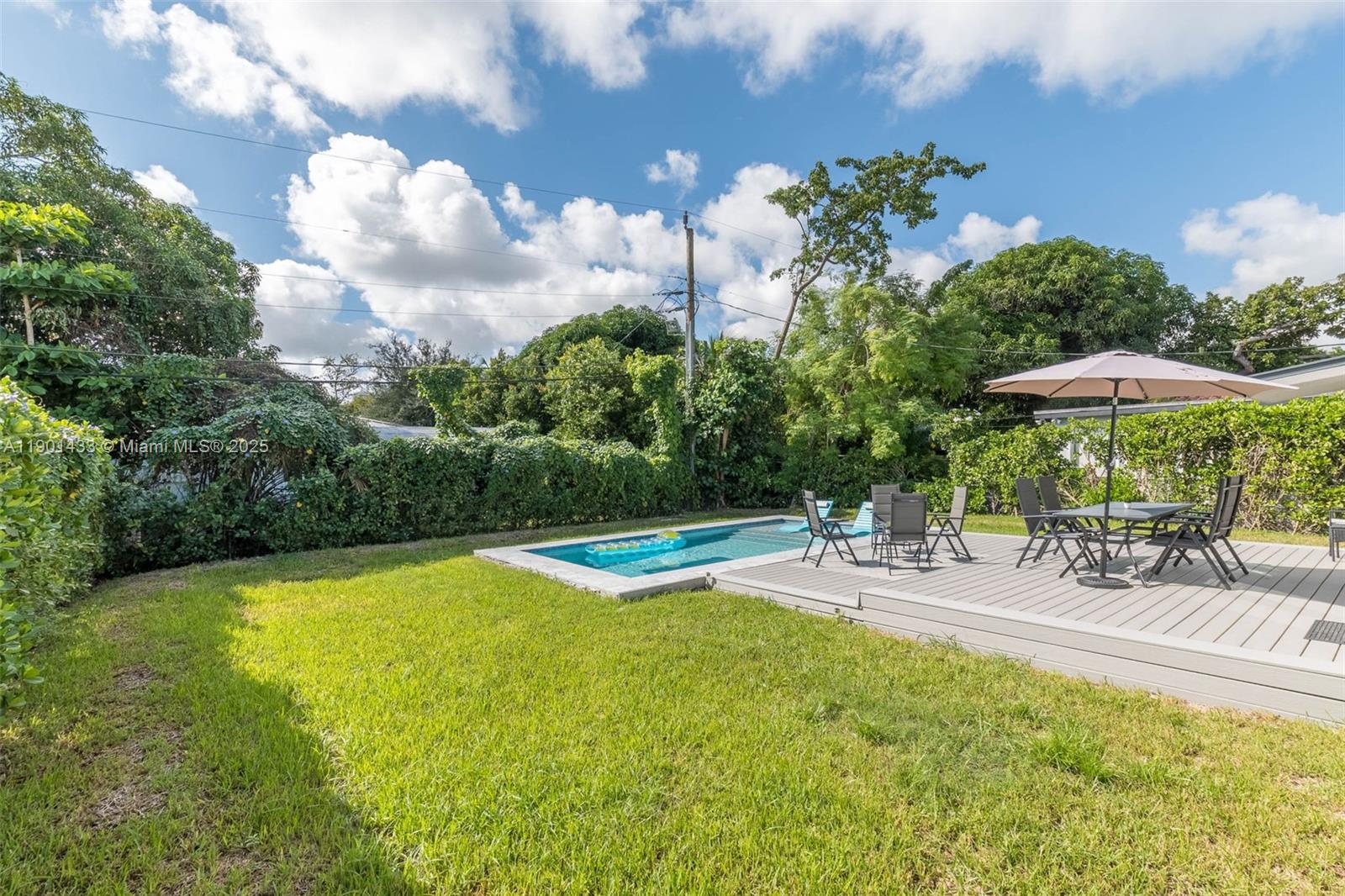 260 NE 46th St Miami, FL 33137