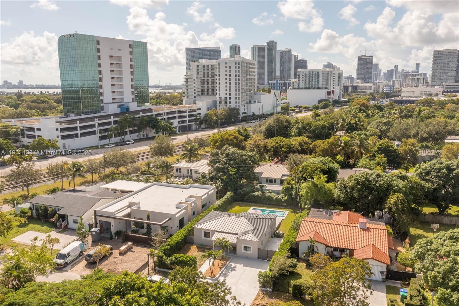 260 NE 46th St Miami, FL 33137