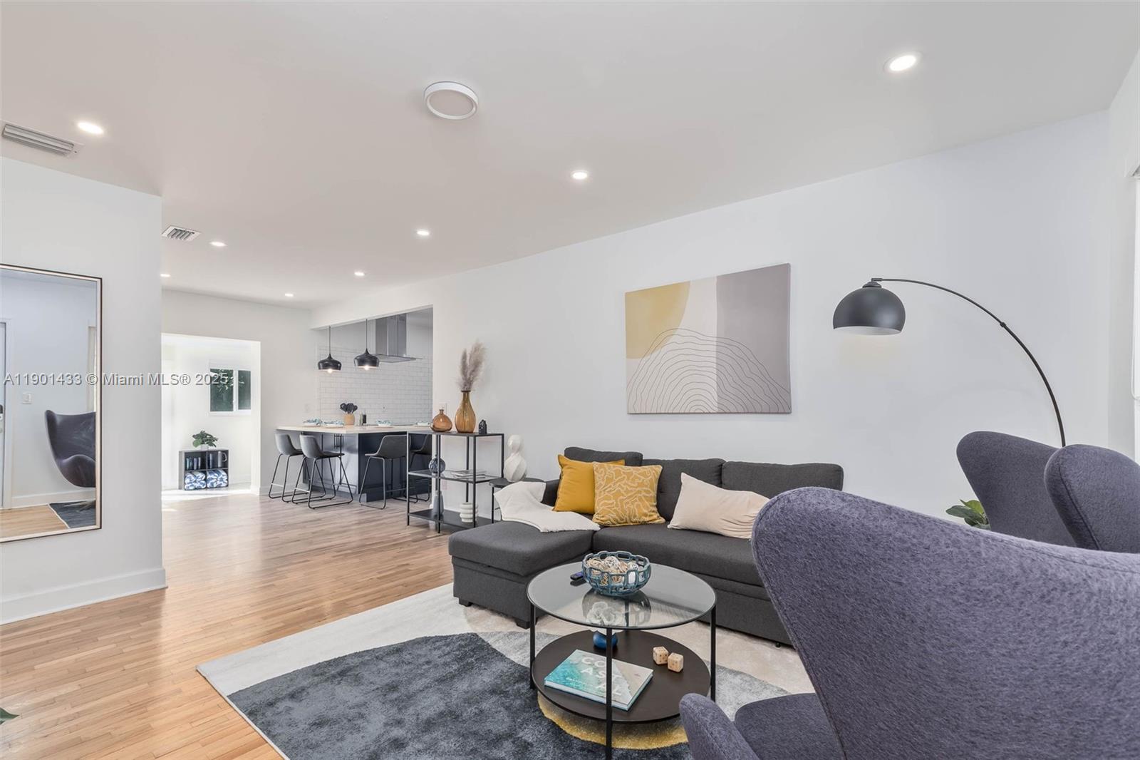 260 NE 46th St Miami, FL 33137