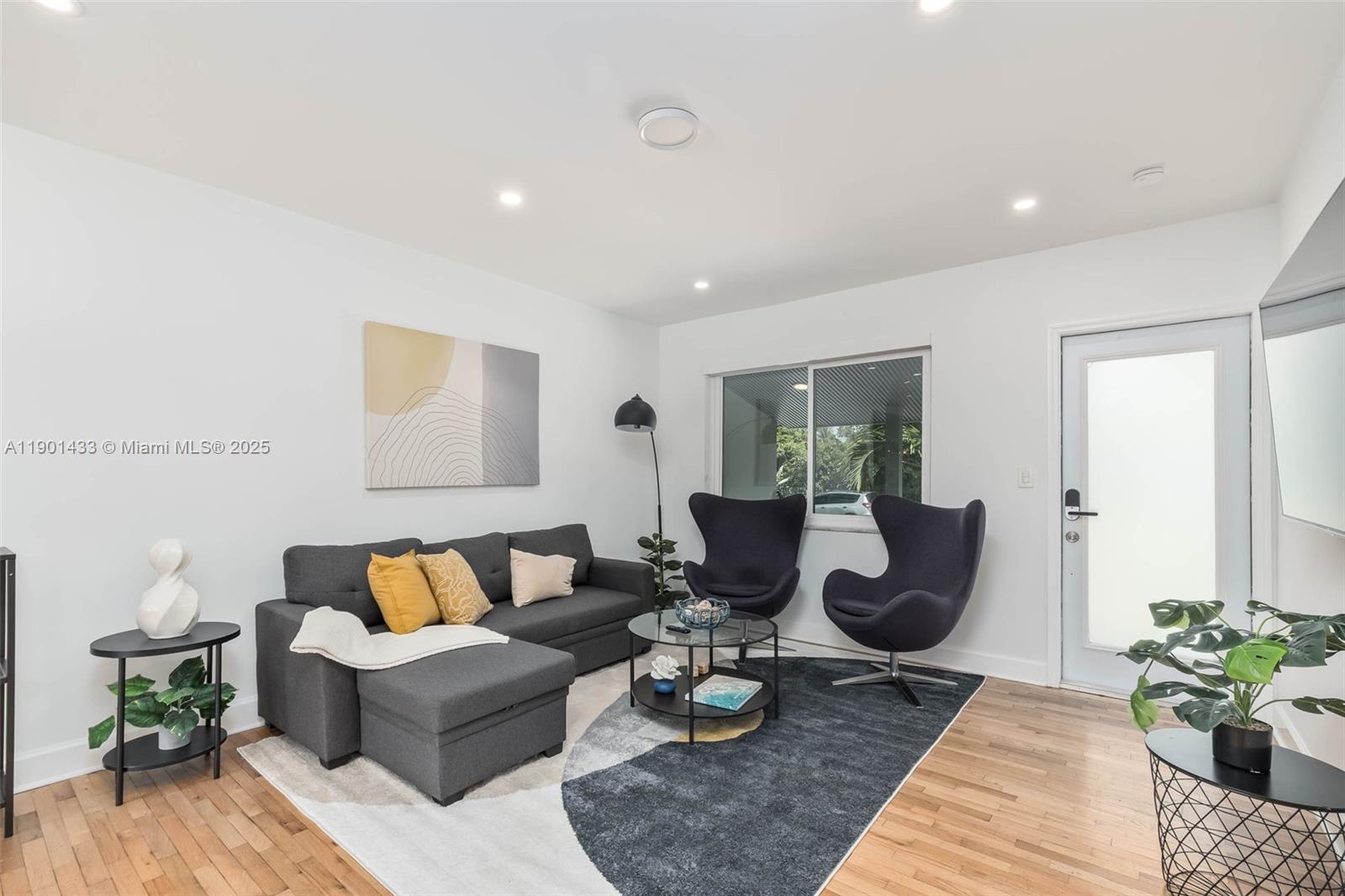 260 NE 46th St Miami, FL 33137