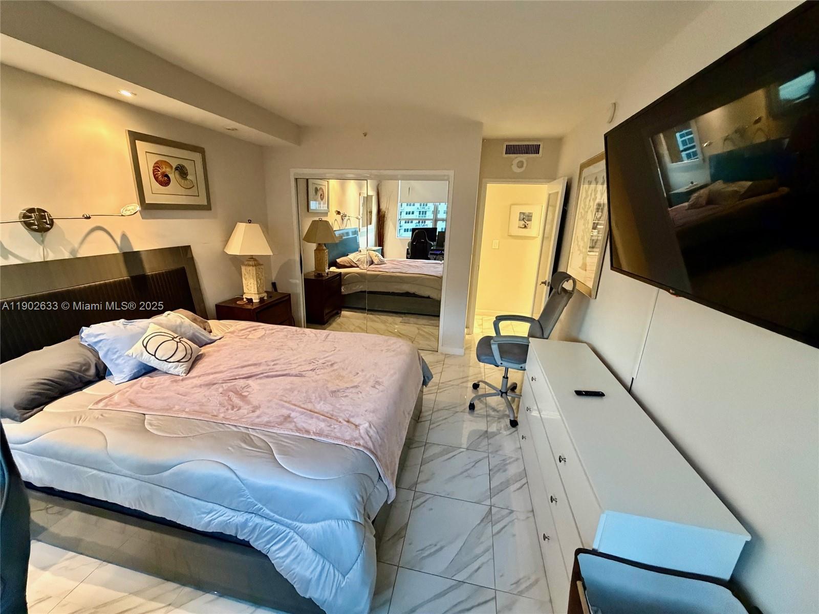 1500 Bay Rd #846S Miami Beach, FL 33139 1500 Bay Rd #846S Miami Beach, FL 33139