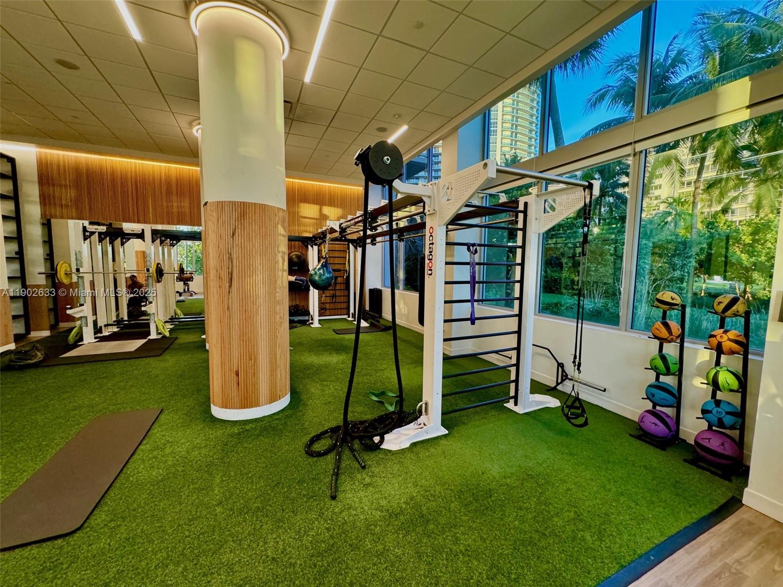1500 Bay Rd #846S Miami Beach, FL 33139 1500 Bay Rd #846S Miami Beach, FL 33139