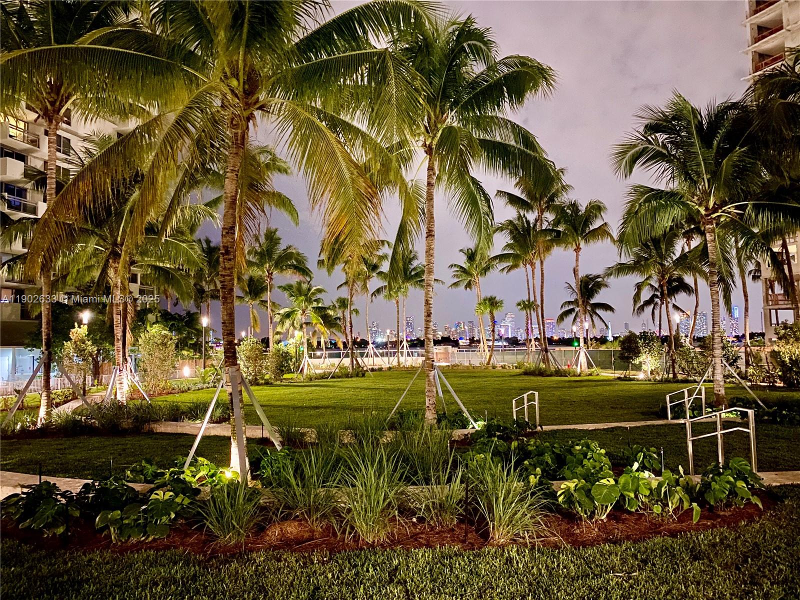 1500 Bay Rd #846S Miami Beach, FL 33139 1500 Bay Rd #846S Miami Beach, FL 33139