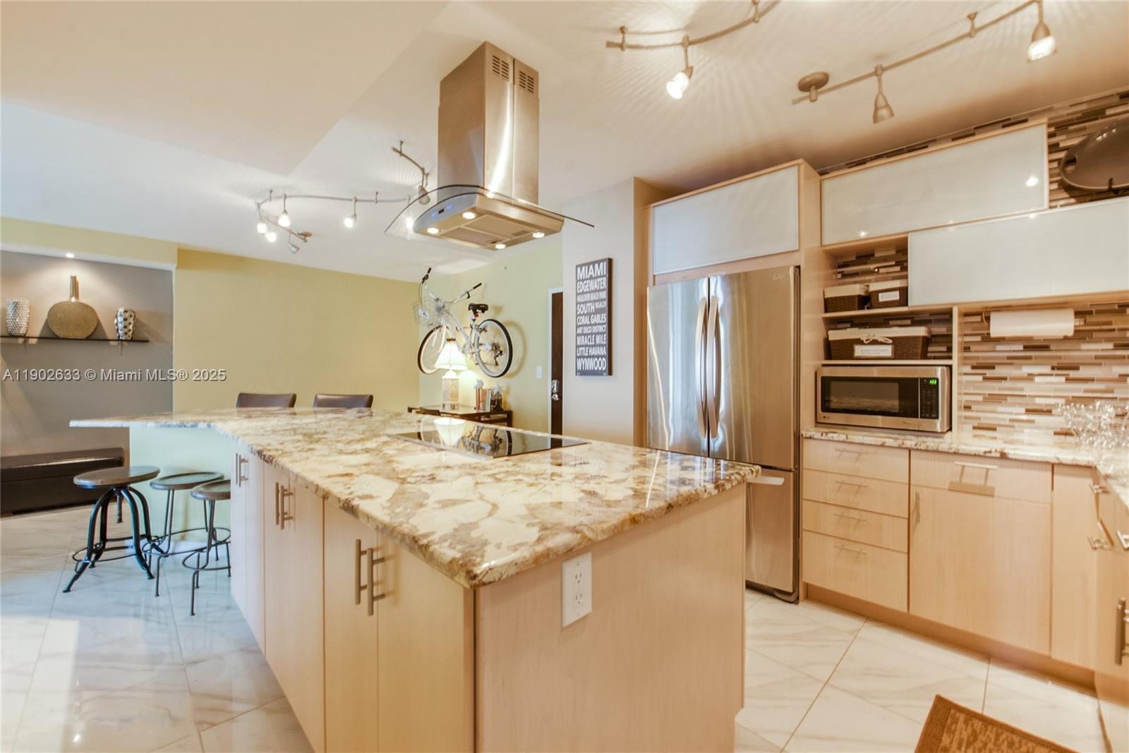 1500 Bay Rd #846S Miami Beach, FL 33139 1500 Bay Rd #846S Miami Beach, FL 33139