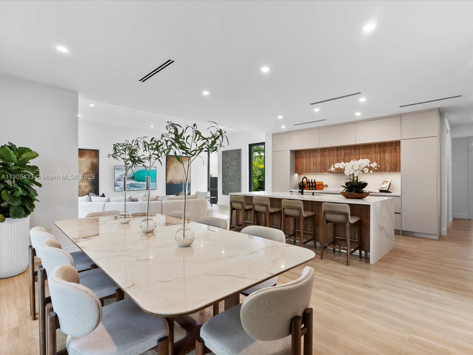 1259 SW 20th St Miami, FL 33145 1259 SW 20th St Miami, FL 33145