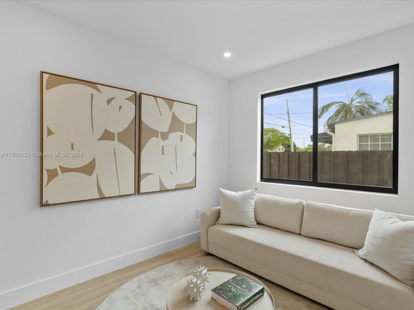 1259 SW 20th St Miami, FL 33145 1259 SW 20th St Miami, FL 33145