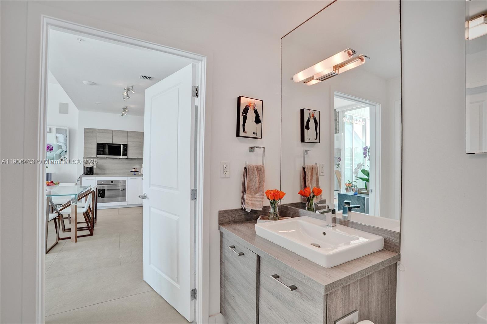 image 400 Sunny Isles12