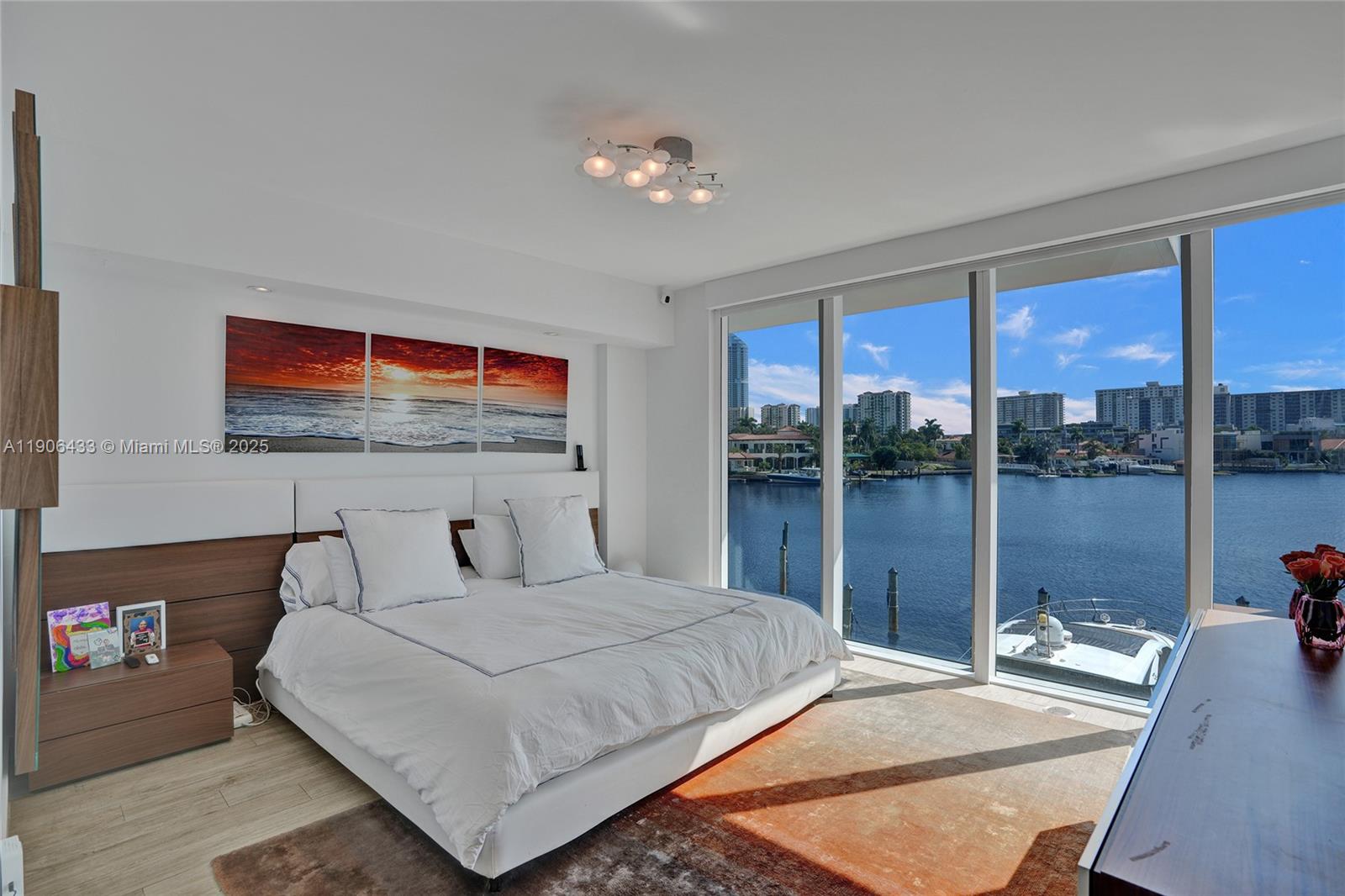 image 400 Sunny Isles25
