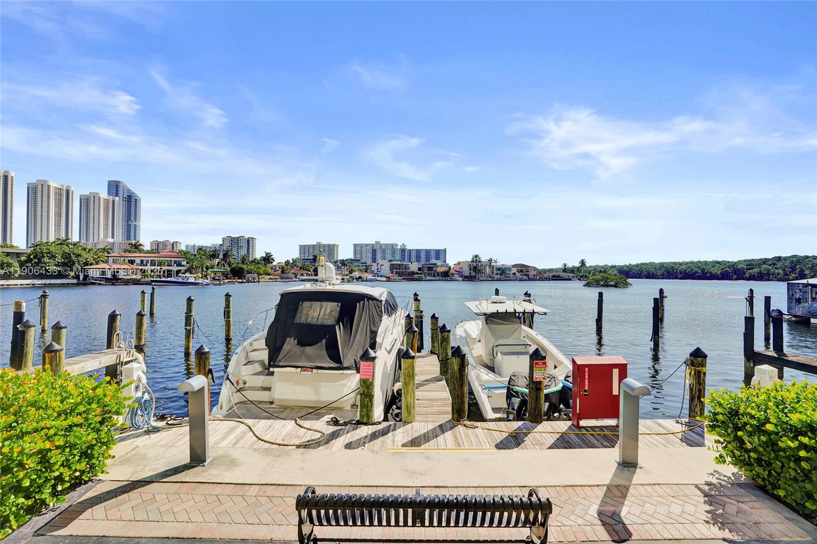 image 400 Sunny Isles30