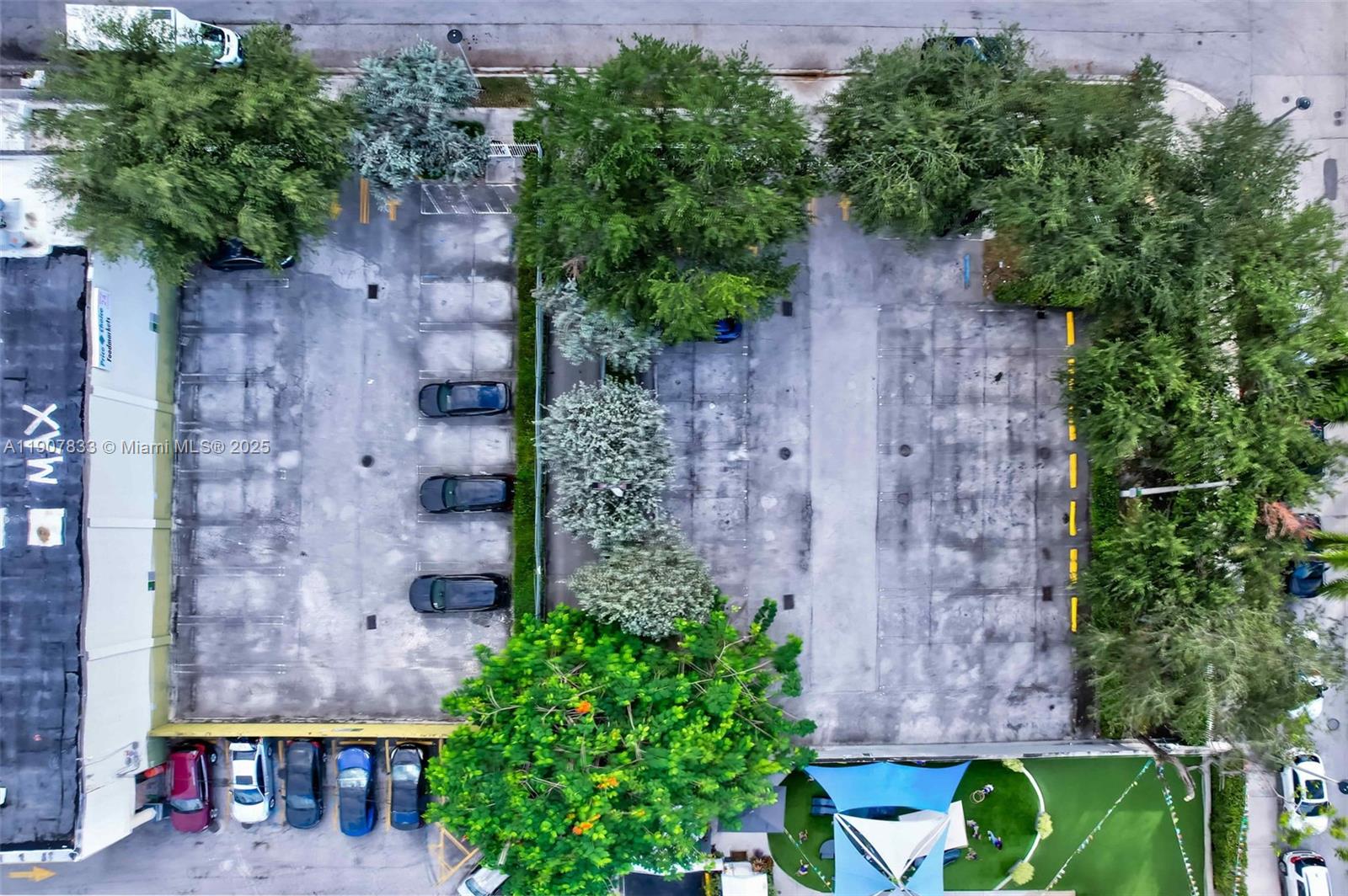 275 NE 18th St Miami, FL 33132