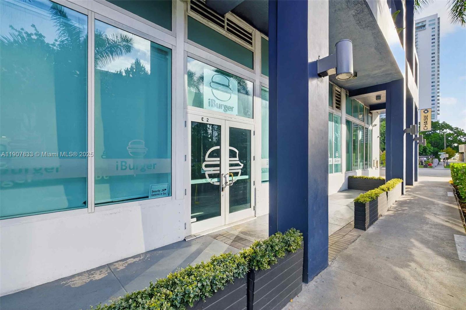 275 NE 18th St Miami, FL 33132