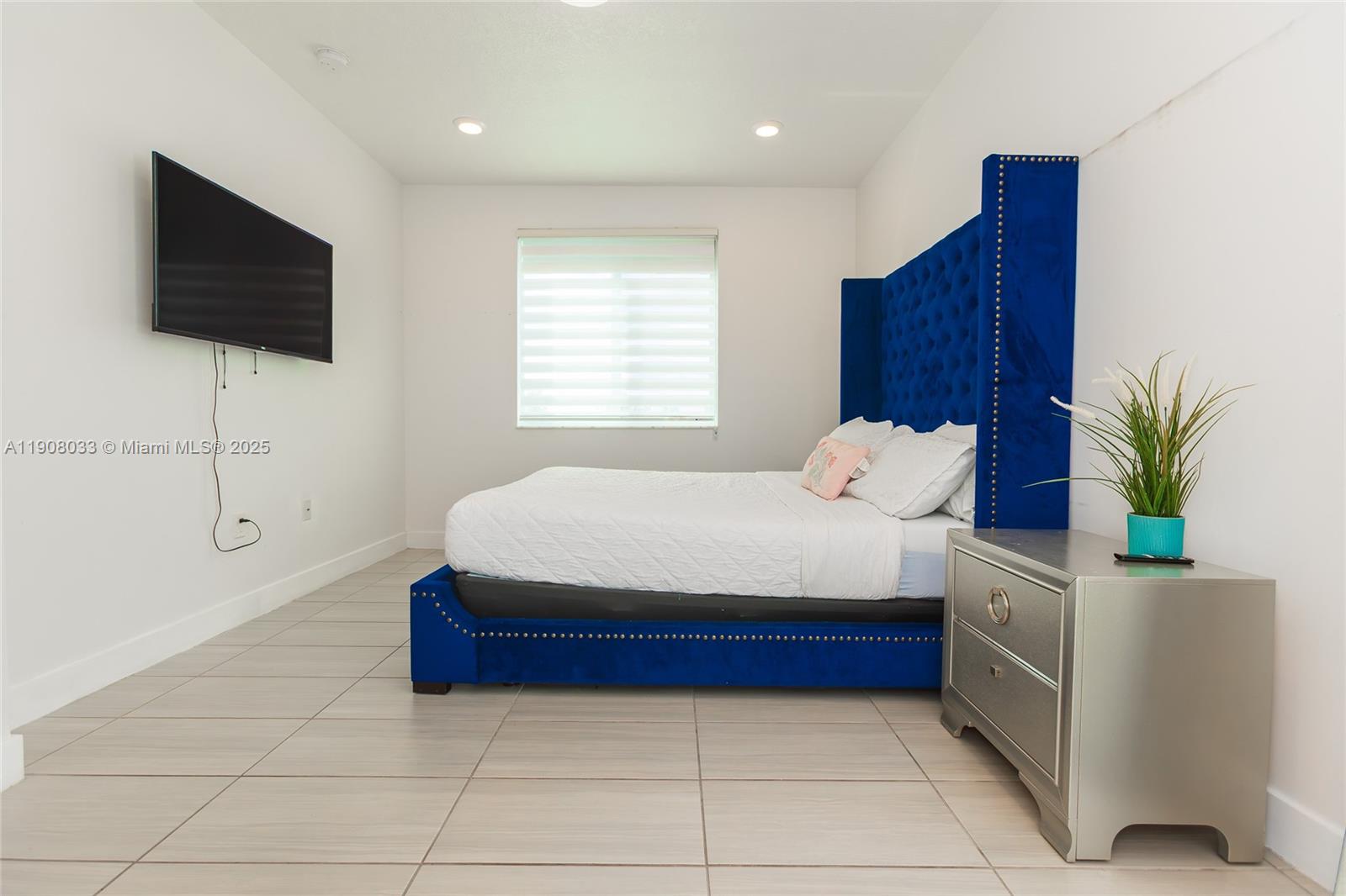 6401 NW 103rd Pl #301 Doral, FL 33178