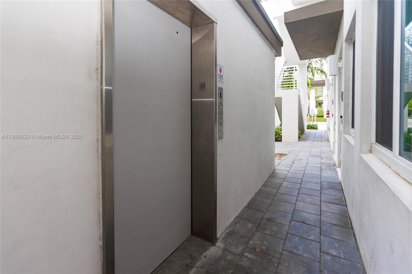 6401 NW 103rd Pl #301 Doral, FL 33178