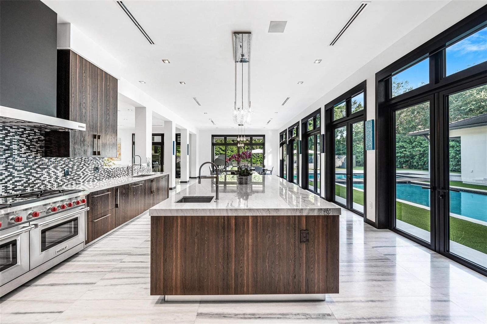 8961 SW 62nd Ct Pinecrest, FL 33156